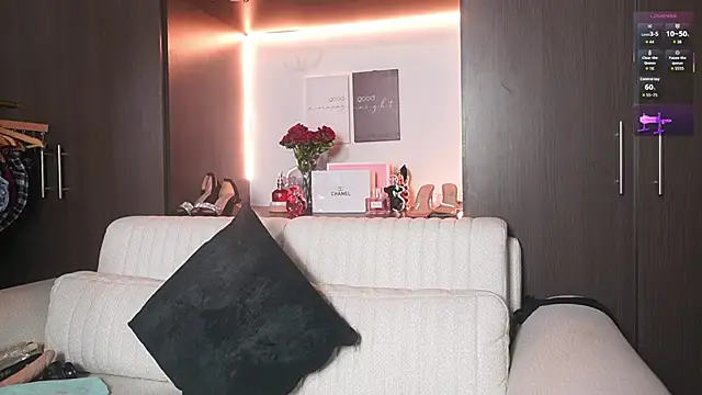 katlyn martins online show from February 17, 2026, 5:19 pm