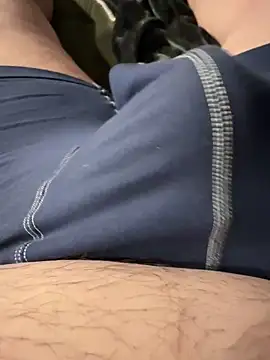 Snapshot of henes188 chatting on March 22, 2025, 7:36 am henes188 online show from March 22, 2025, 7:36 am