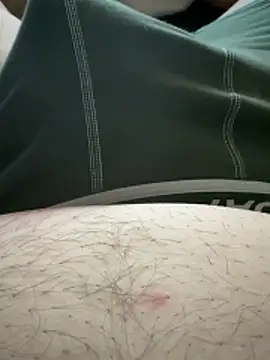 Snapshot of henes188 chatting on November 2, 2025, 9:55 am henes188 online show from November 2, 2025, 9:55 am