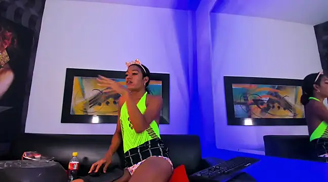 Snapshot of Orianadollx chatting on December 20, 2024, 3:42 pm Orianadollx online show from December 20, 2024, 3:42 pm