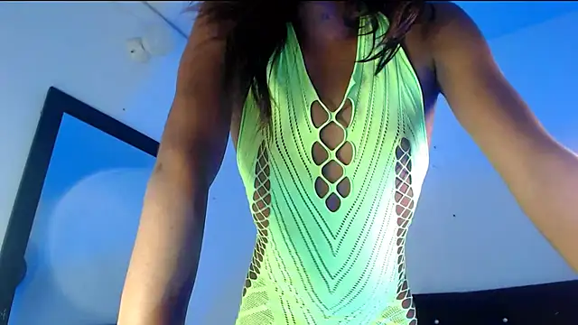 Snapshot of Orianadollx chatting on January 17, 2025, 7:27 pm Orianadollx online show from January 17, 2025, 7:27 pm