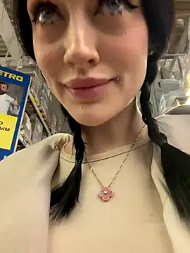 Melissa crazy online show from December 20, 2025, 3:41 pm