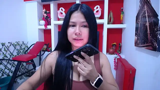 Snapshot of Letty_Plugxo chatting on November 19, 2025, 12:16 pm Letty Plugxo online show from November 19, 2025, 12:16 pm