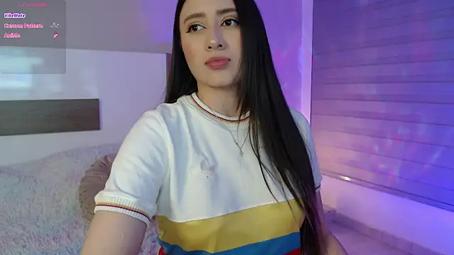 PiaSmile online show from June 18, 2026, 12:44 am