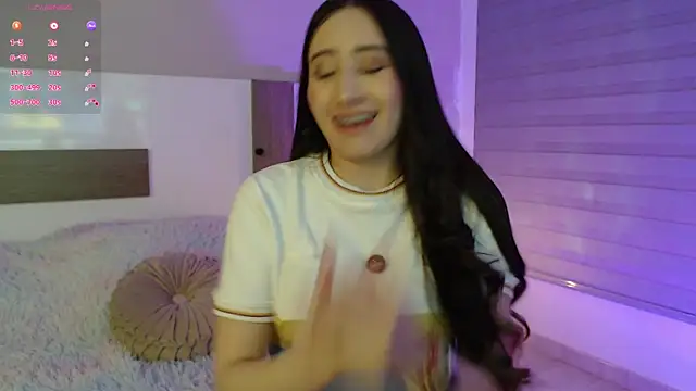 PiaSmile online show from June 27, 2026, 11:32 pm