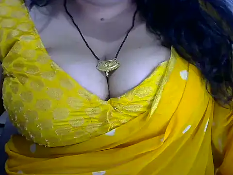 Snapshot of dramebaz_queen chatting on June 2, 2026, 6:54 pm dramebaz queen online show from June 2, 2026, 6:54 pm