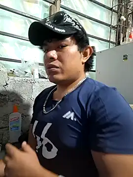 GusssHOT online show from October 9, 2025, 8:51 pm