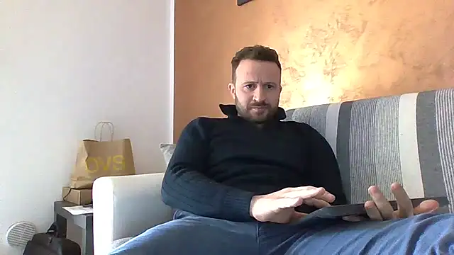 Snapshot of gilera250s chatting on February 2, 2025, 2:13 pm gilera250s online show from February 2, 2025, 2:13 pm