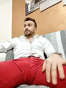 Snapshot of gilera250s chatting on March 20, 2025, 8:29 pm gilera250s online show from March 20, 2025, 8:29 pm