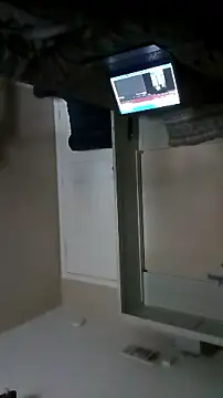 lRainbowBoy online show from April 6, 2026, 11:49 pm