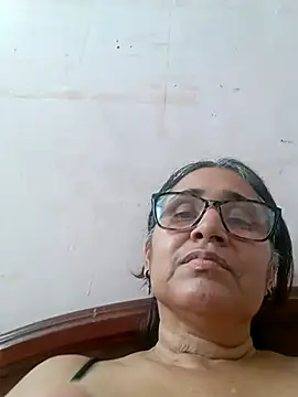  candi online show from March 6, 2025, 7:32 pm