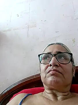  candi online show from September 8, 2025, 7:13 pm