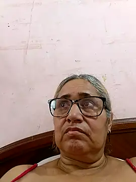  candi online show from November 13, 2025, 6:51 pm