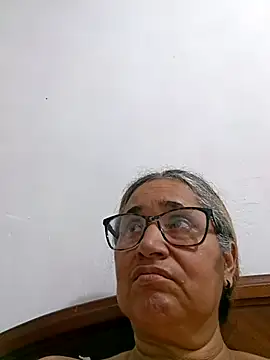 Snapshot of _candi chatting on January 18, 2026, 2:37 am candi online show from January 18, 2026, 2:37 am