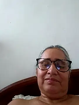 Snapshot of _candi chatting on March 18, 2026, 9:18 pm candi online show from March 18, 2026, 9:18 pm