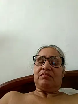 Snapshot of _candi chatting on March 26, 2026, 6:02 pm candi online show from March 26, 2026, 6:02 pm