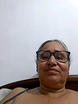 Snapshot of _candi chatting on April 9, 2026, 4:12 am candi online show from April 9, 2026, 4:12 am