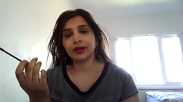Snapshot of AfghanPrincess chatting on April 7, 2026, 9:43 am AfghanPrincess online show from April 7, 2026, 9:43 am