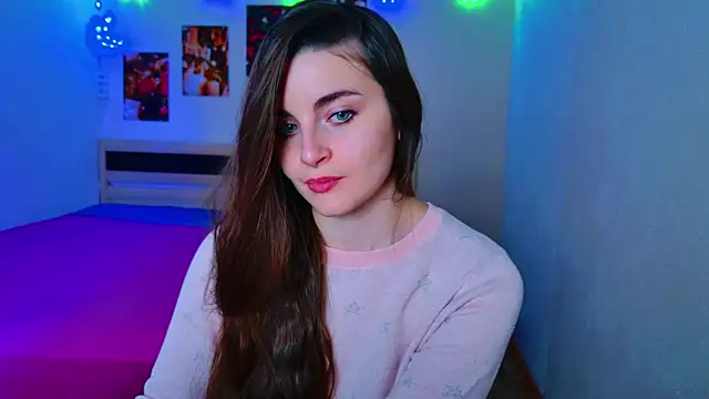 Snapshot of Miss_Arwen chatting on December 13, 2024, 8:20 am Miss Arwen online show from December 13, 2024, 8:20 am