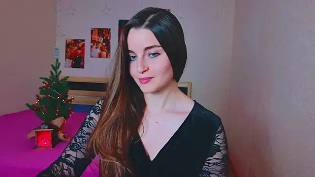 Snapshot of Miss_Arwen chatting on December 20, 2024, 8:28 am Miss Arwen online show from December 20, 2024, 8:28 am