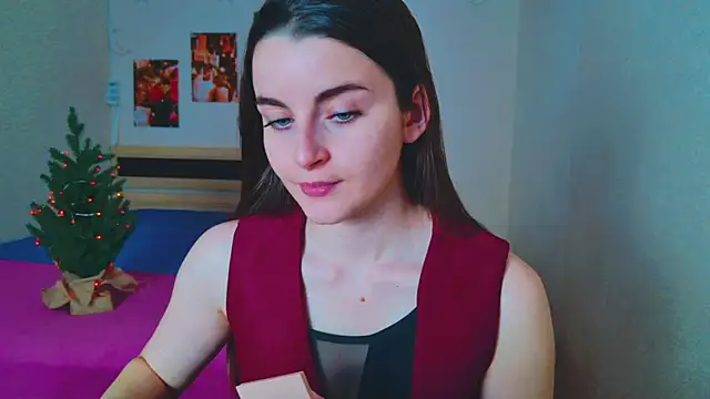 Snapshot of Miss_Arwen chatting on December 24, 2024, 8:11 am Miss Arwen online show from December 24, 2024, 8:11 am