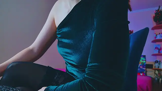 Snapshot of Miss_Arwen chatting on January 7, 2025, 5:01 am Miss Arwen online show from January 7, 2025, 5:01 am