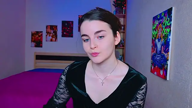 Snapshot of Miss_Arwen chatting on January 28, 2025, 3:47 am Miss Arwen online show from January 28, 2025, 3:47 am