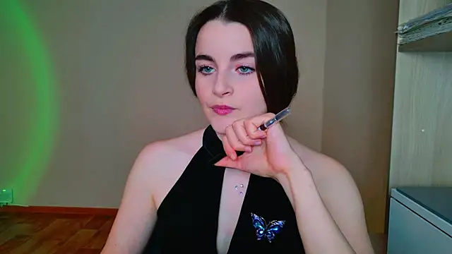 Snapshot of Miss_Arwen chatting on January 29, 2025, 5:45 pm Miss Arwen online show from January 29, 2025, 5:45 pm