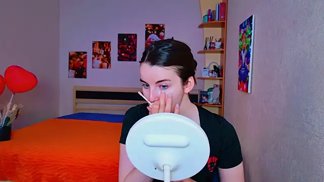 Snapshot of Miss_Arwen chatting on March 7, 2025, 5:29 am Miss Arwen online show from March 7, 2025, 5:29 am