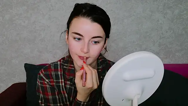 Snapshot of Miss_Arwen chatting on November 5, 2025, 2:11 am Miss Arwen online show from November 5, 2025, 2:11 am