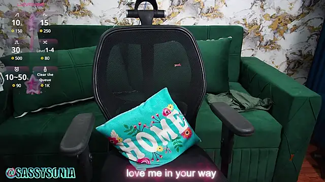 Snapshot of sassysonia chatting on January 14, 2025, 12:14 pm sassysonia online show from January 14, 2025, 12:14 pm