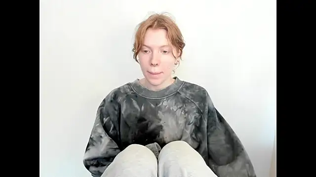 StellaDavis online show from November 26, 2025, 7:31 am