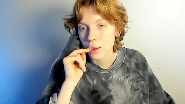 StellaDavis online show from January 7, 2026, 6:10 pm