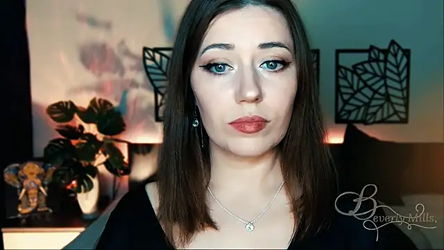 Snapshot of MissBeverlyMills chatting on February 10, 2025, 5:41 pm MissBeverlyMills online show from February 10, 2025, 5:41 pm