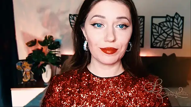 Snapshot of MissBeverlyMills chatting on February 24, 2025, 8:27 am MissBeverlyMills online show from February 24, 2025, 8:27 am