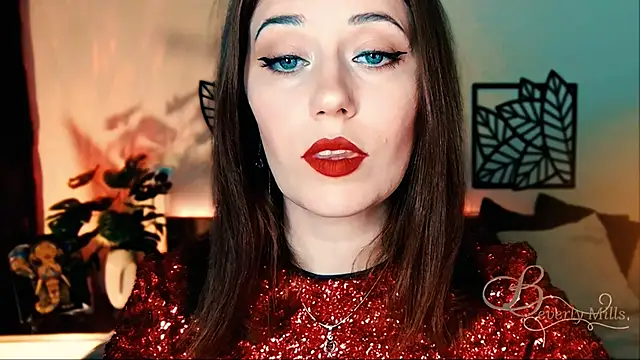 Snapshot of MissBeverlyMills chatting on March 17, 2025, 9:55 am MissBeverlyMills online show from March 17, 2025, 9:55 am