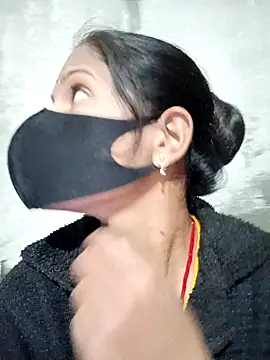 Snapshot of Anushka_Ji chatting on January 11, 2025, 4:36 pm Anushka Ji online show from January 11, 2025, 4:36 pm