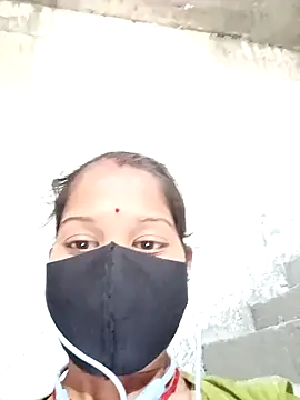 Snapshot of Anushka_Ji chatting on January 21, 2025, 4:10 am Anushka Ji online show from January 21, 2025, 4:10 am