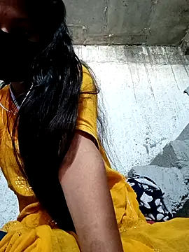 Snapshot of Anushka_Ji chatting on February 21, 2025, 3:34 am Anushka Ji online show from February 21, 2025, 3:34 am