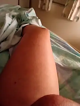 prettyythickk420 online show from September 29, 2025, 6:07 am