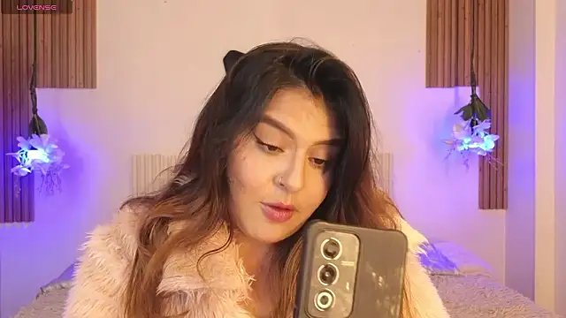  poison sweet online show from February 23, 2026, 7:00 pm