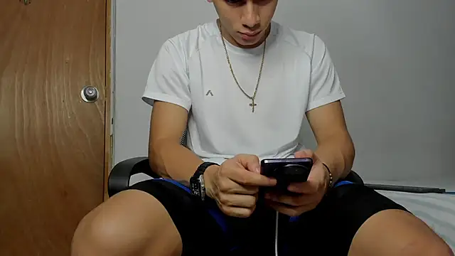 andrew rose  online show from March 15, 2026, 11:11 pm