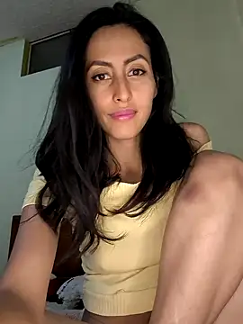 Snapshot of Anahi_cake chatting on February 12, 2025, 2:56 am Anahi cake online show from February 12, 2025, 2:56 am