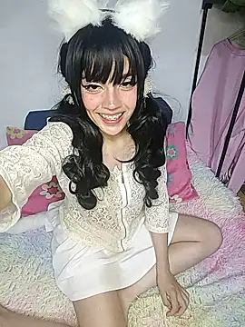 Snapshot of Your-horny-petite chatting on January 16, 2026, 6:39 am Your-horny-petite online show from January 16, 2026, 6:39 am