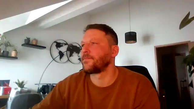 BennyLommy online show from February 19, 2026, 2:24 pm