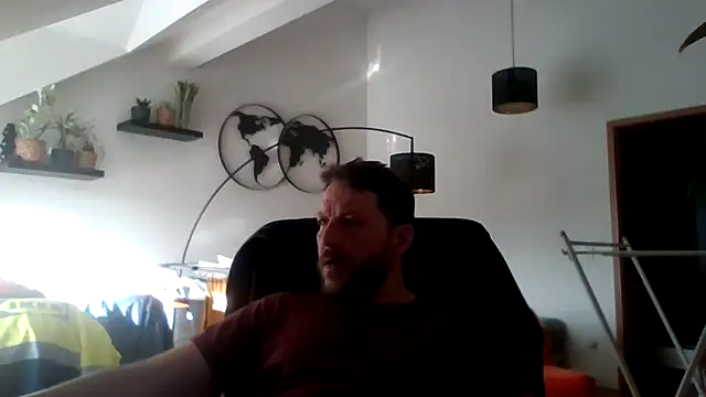 Snapshot of BennyLommy chatting on March 11, 2026, 3:07 pm BennyLommy online show from March 11, 2026, 3:07 pm