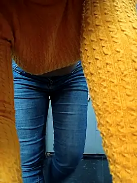 Snapshot of Sarita_7 chatting on December 16, 2024, 1:00 pm Sarita 7 online show from December 16, 2024, 1:00 pm