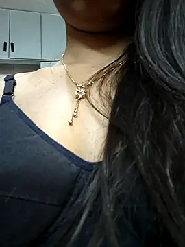 Snapshot of Sarita_7 chatting on March 18, 2025, 3:42 am Sarita 7 online show from March 18, 2025, 3:42 am