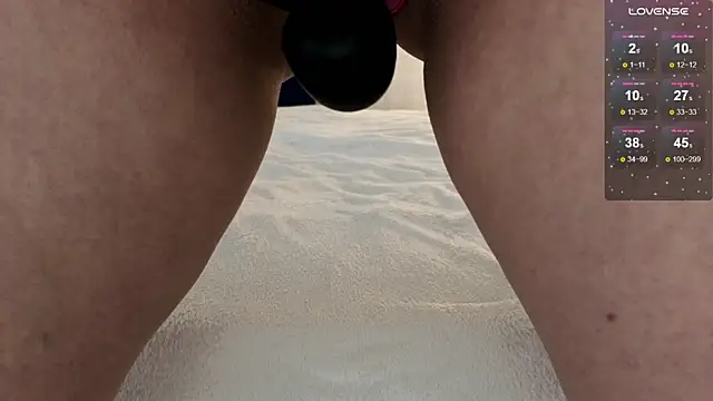 Snapshot of Brilliant-Kiss chatting on September 12, 2025, 5:35 pm Brilliant-Kiss online show from September 12, 2025, 5:35 pm