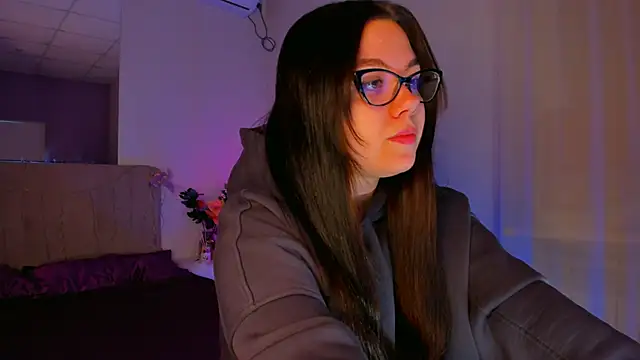 SelenaaSky online show from January 6, 2025, 1:52 pm